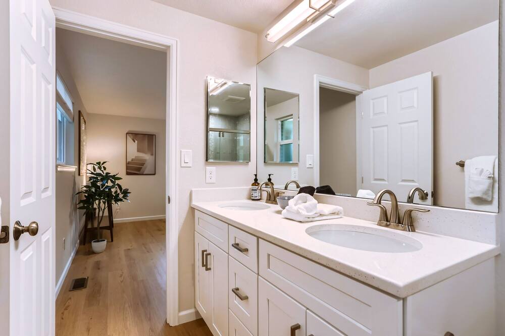 Photo of Bathroom in Longmont