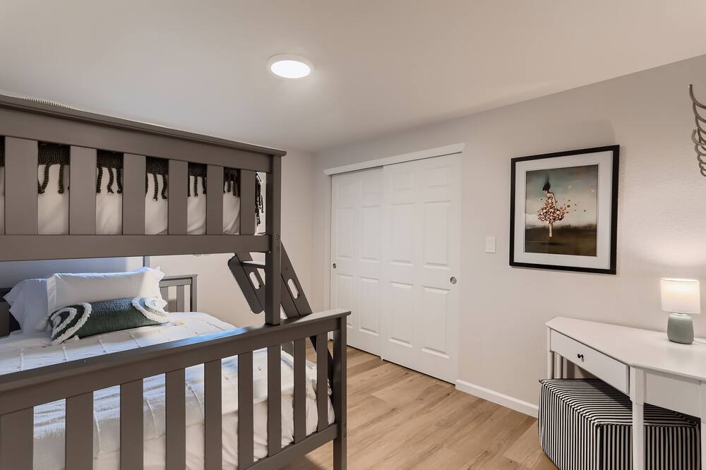 Photo of Bedroom in Longmont