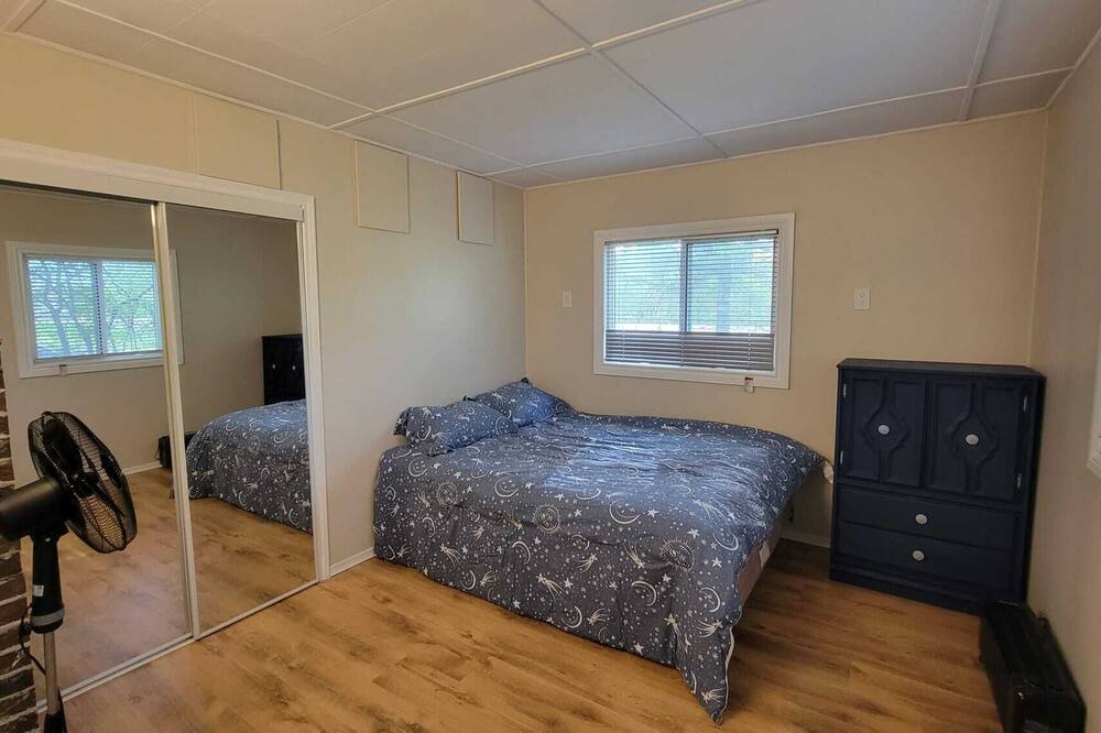 Photo of Bedroom in Kawartha Lakes