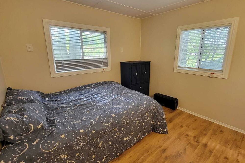 Photo of Bedroom in Kawartha Lakes
