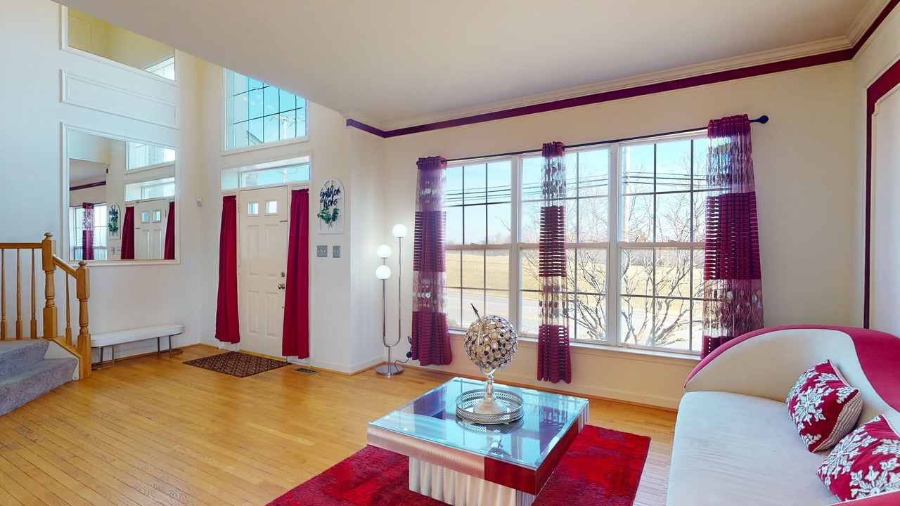 Photo of Livingroom in Sykesville