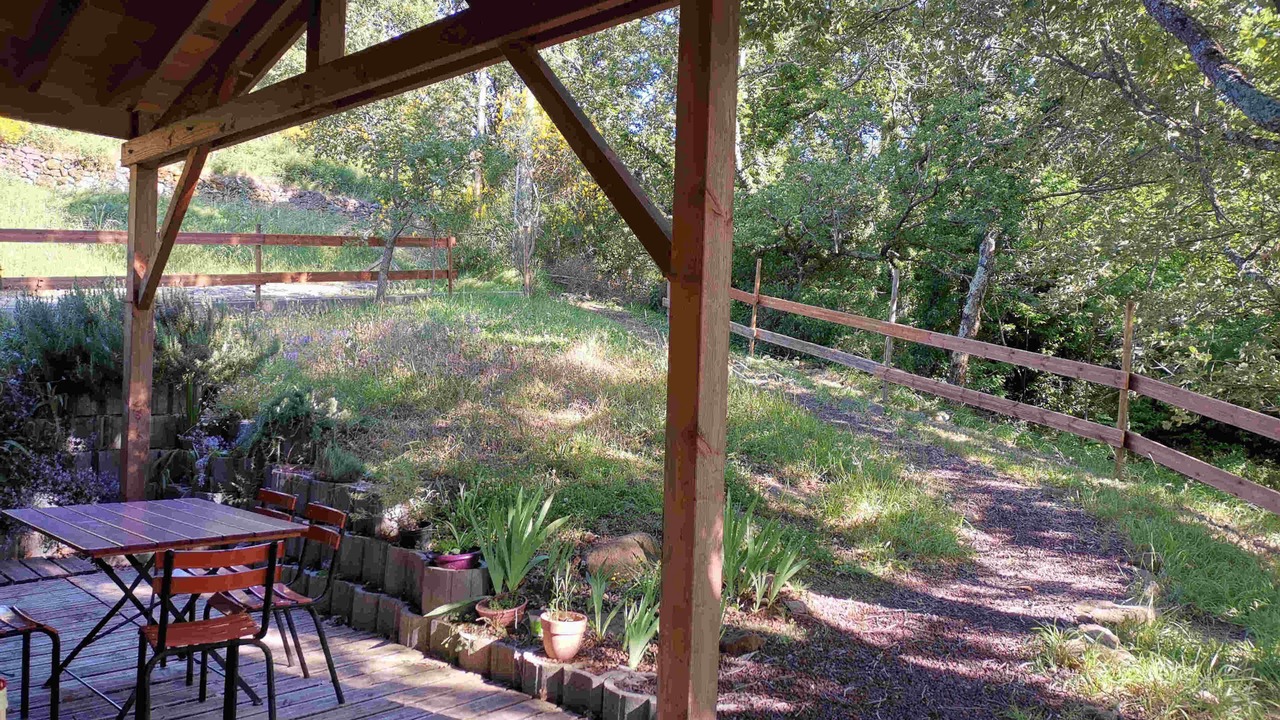 Photo of Outdoor in Darbres