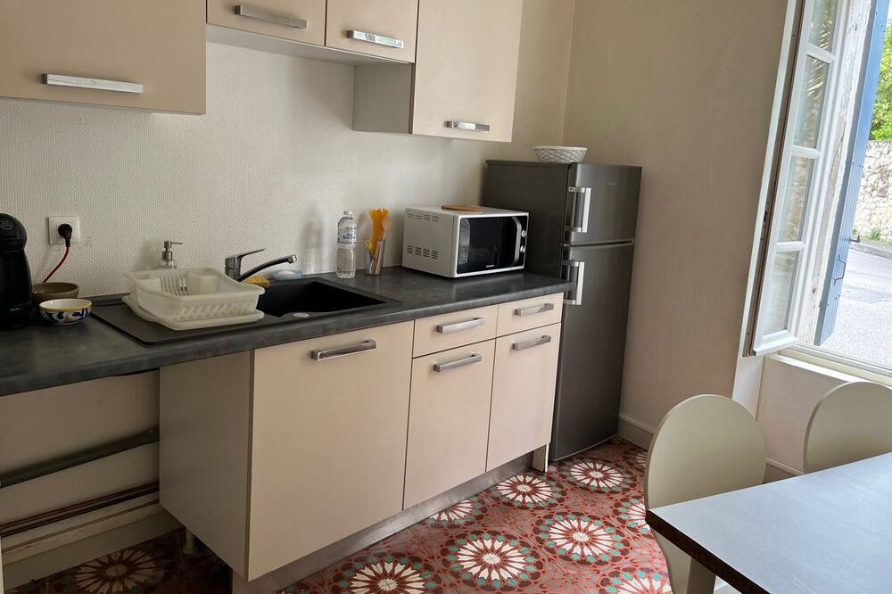 Photo of Kitchen in Cuxac-dʼAude