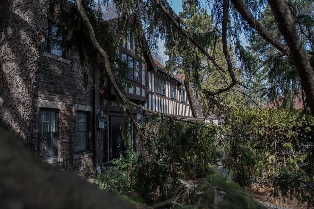 Photo of Outdoor in Midtown Toronto