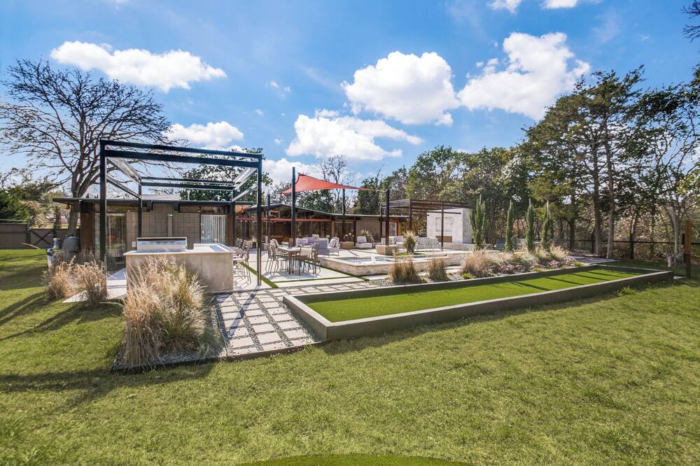 Photo of Outdoor in Lochwood