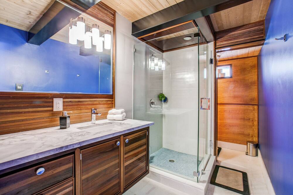 Photo of Bathroom in Lochwood