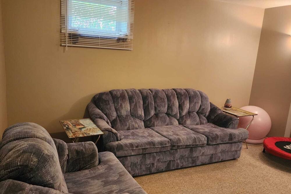 Photo of Livingroom in Morden