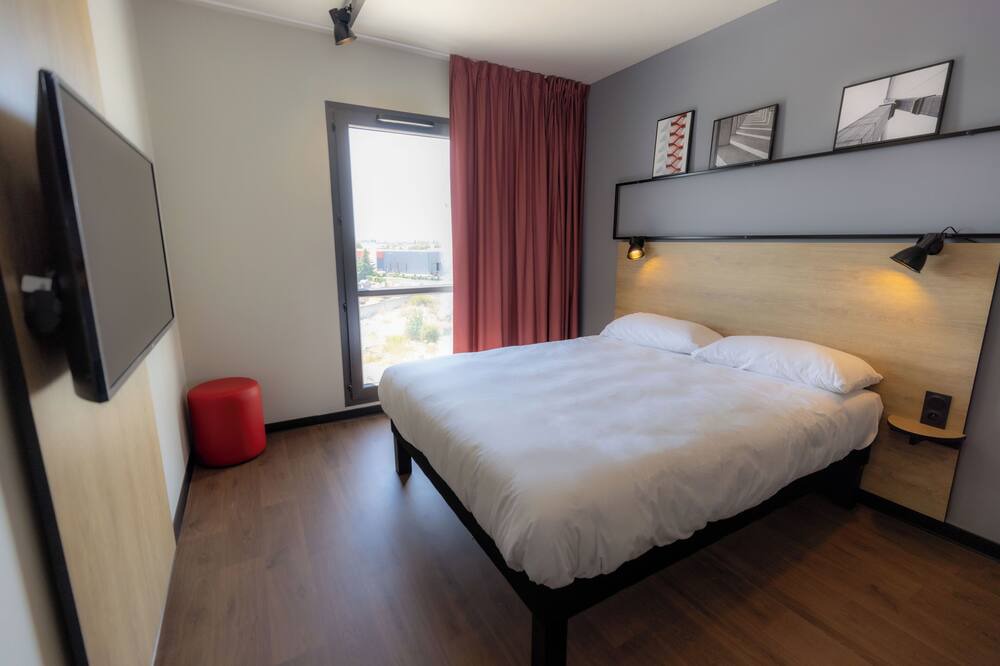 Photo of Bedroom in Marignane