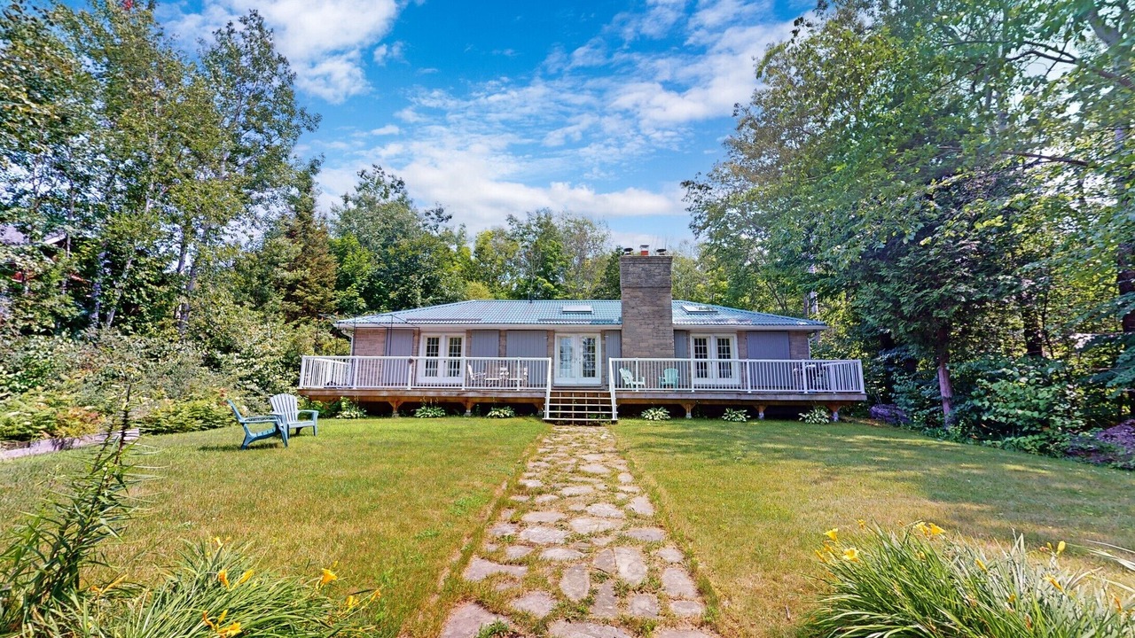 Photo of Outdoor in Tiny