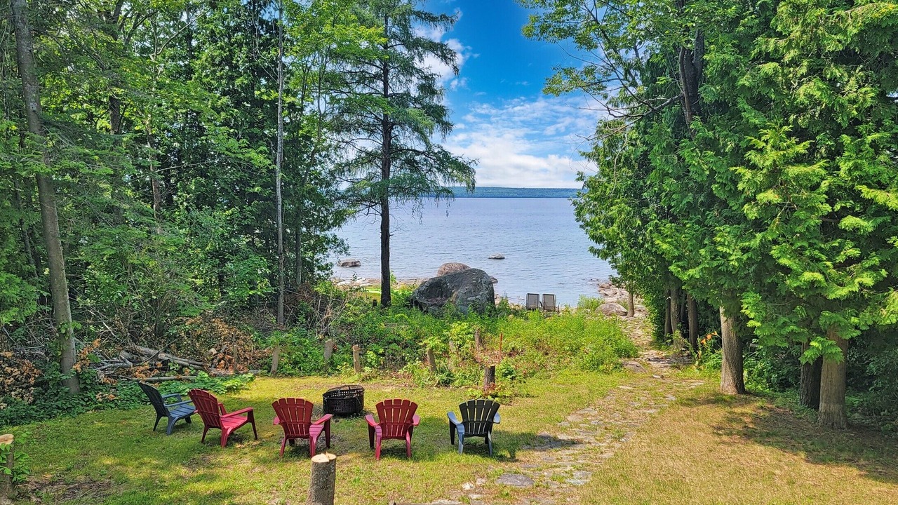 Photo of Outdoor in Tiny