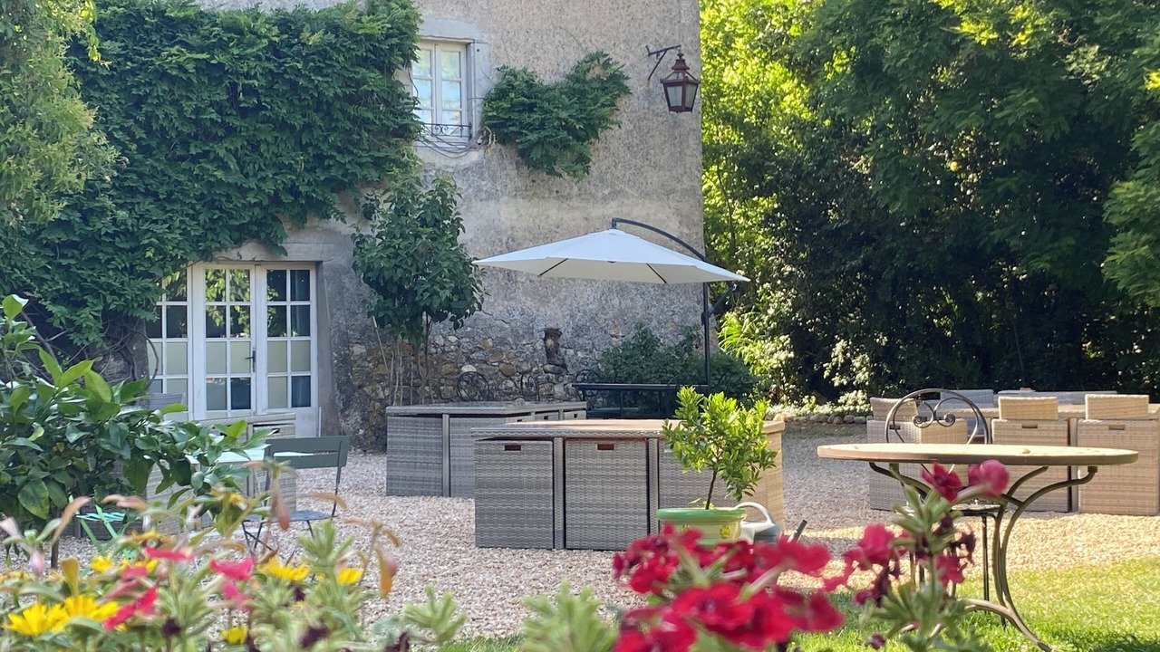 Photo of Outdoor in Cardet