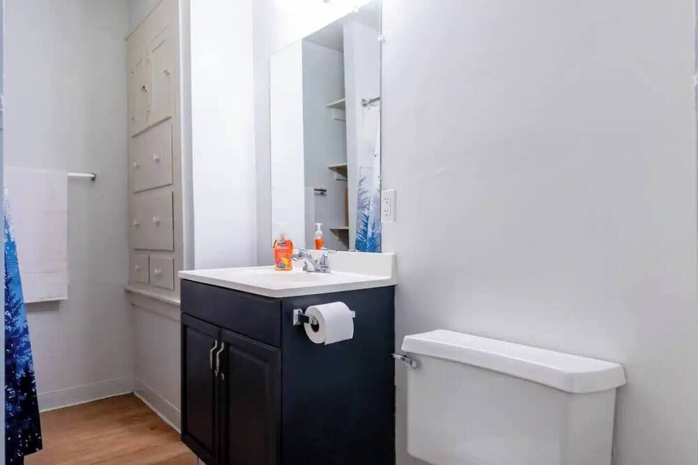 Photo of Bathroom in Ypsilanti