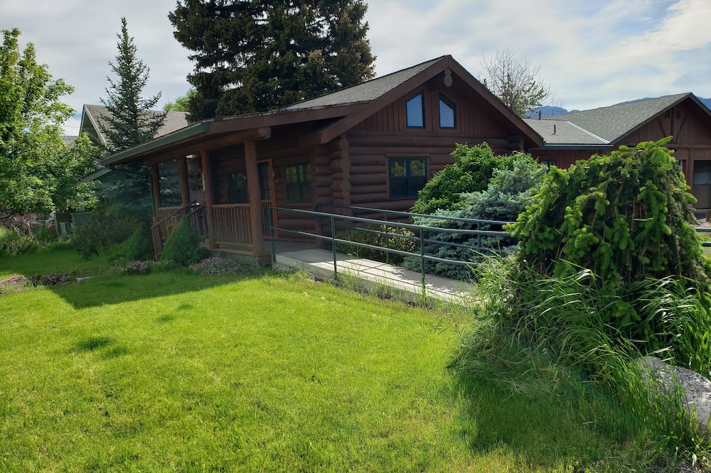 Photo of Outdoor in Enterprise