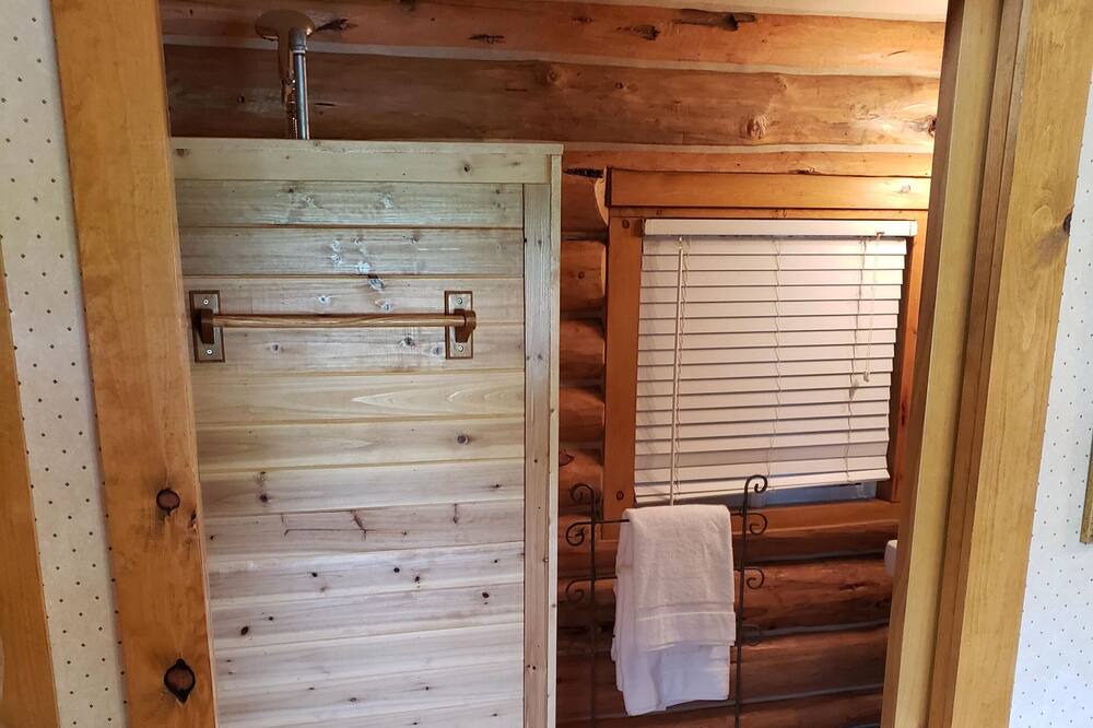 Photo of Bathroom in Enterprise