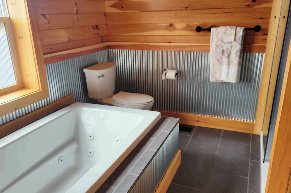 Photo of Bathroom in Dayton