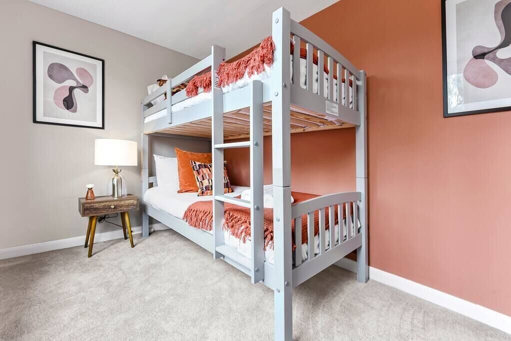 Photo of Others in Knaphill