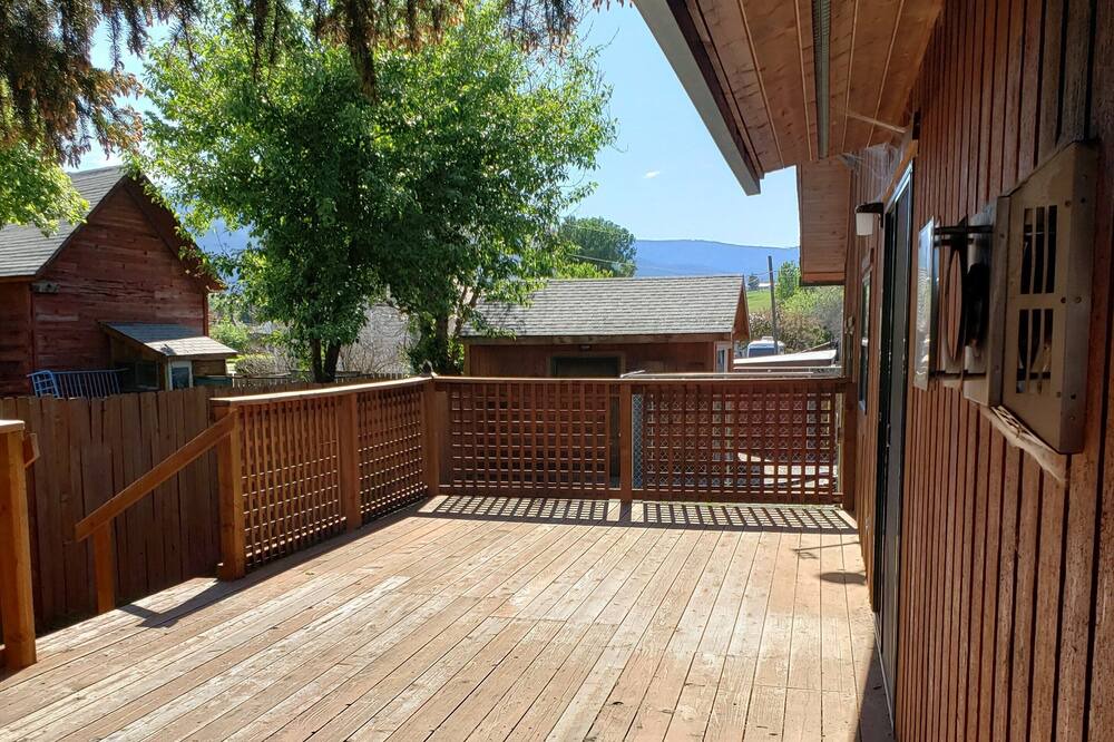 Photo of Patio Balcony in Enterprise