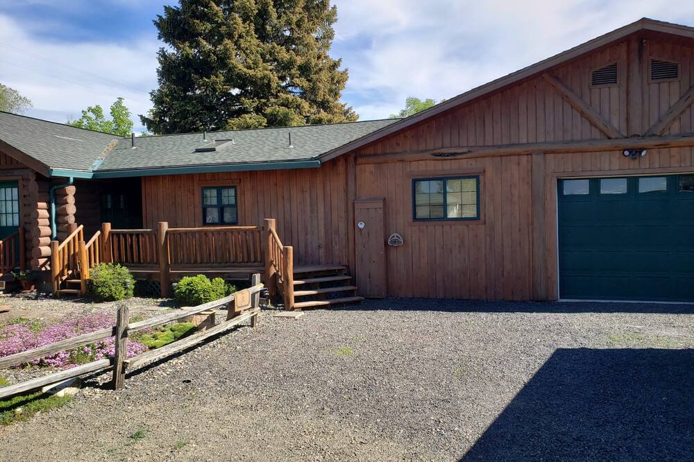 Photo of Outdoor in Enterprise