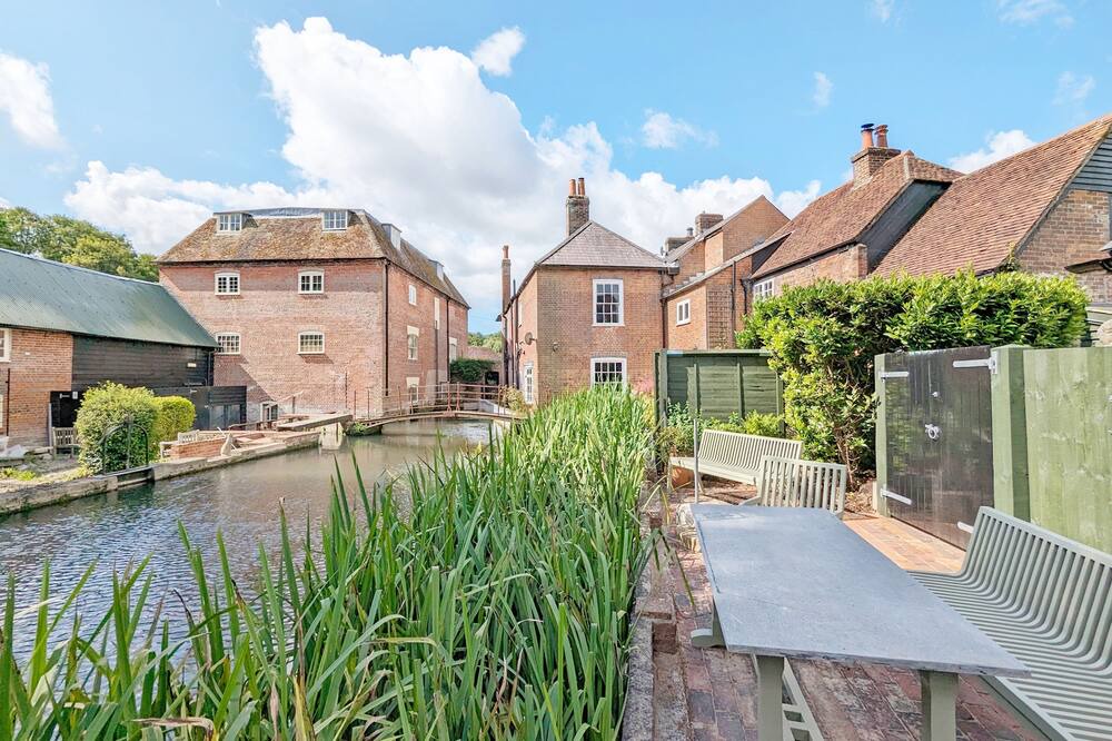 Photo of Outdoor in Wickham