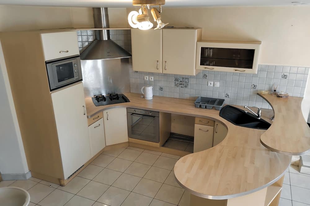 Photo of Kitchen in Saint-Ebremond-de-Bonfosse