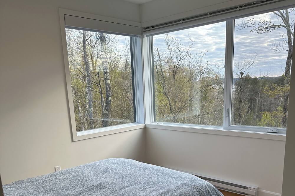 Photo of Bedroom in Owl's Head Ski Resort