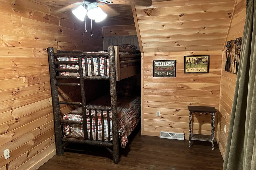 Photo of Bedroom in Forestport