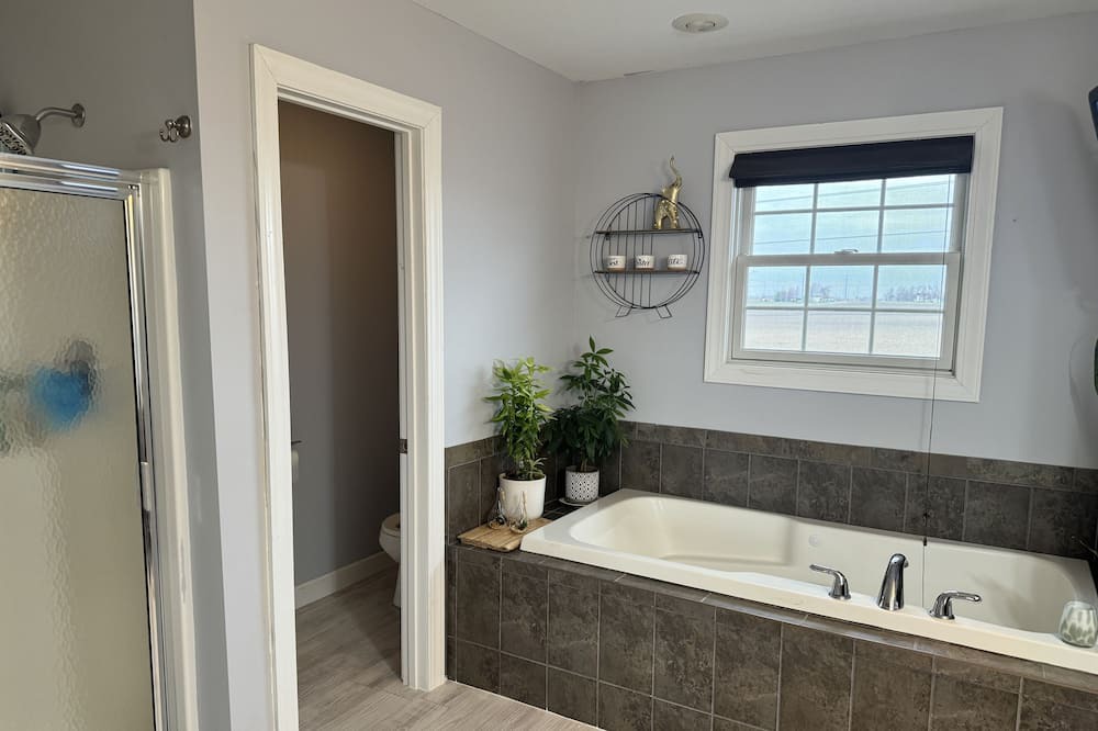 Photo of Bathroom in Forsyth