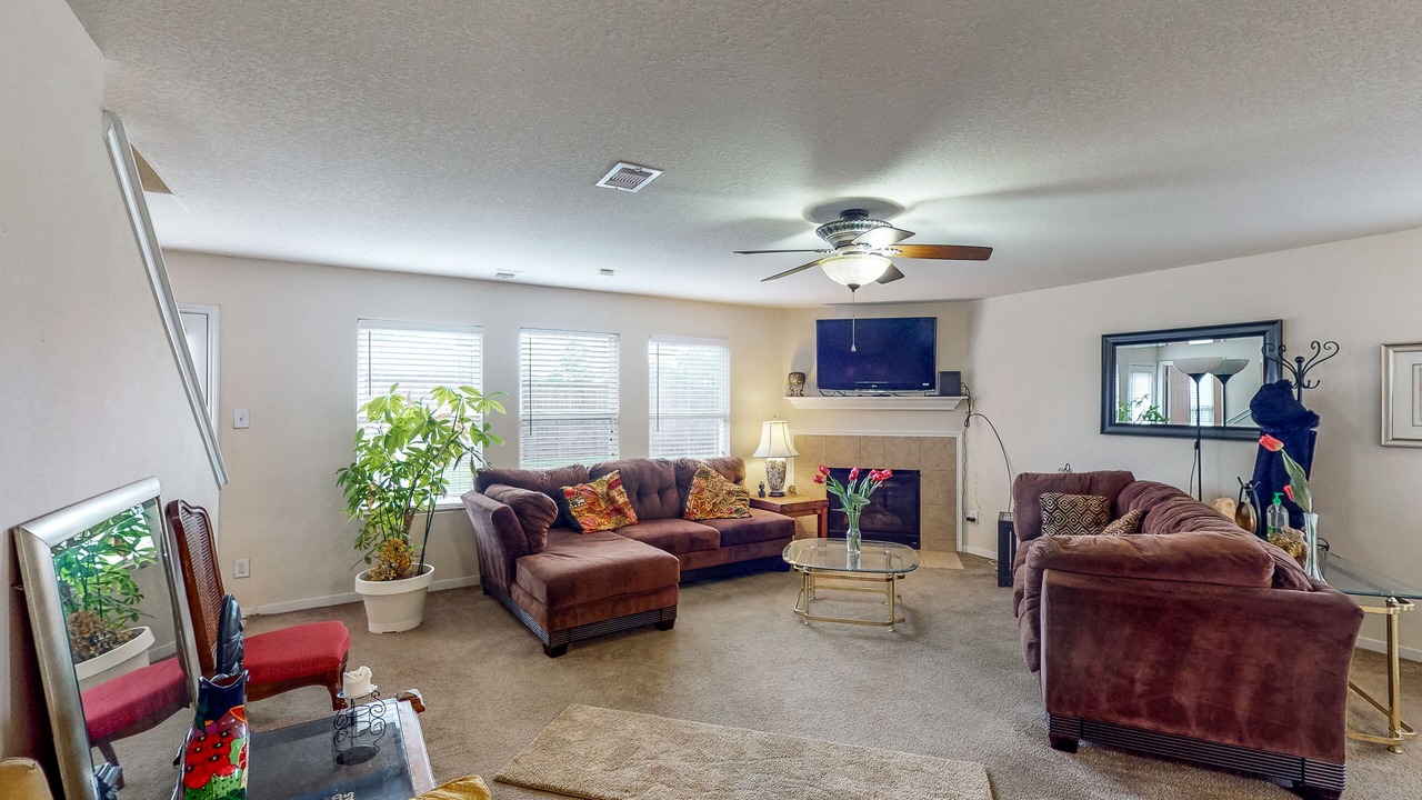 Photo of Livingroom in College Park