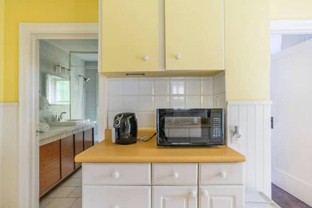 Photo of Kitchen in Mineola