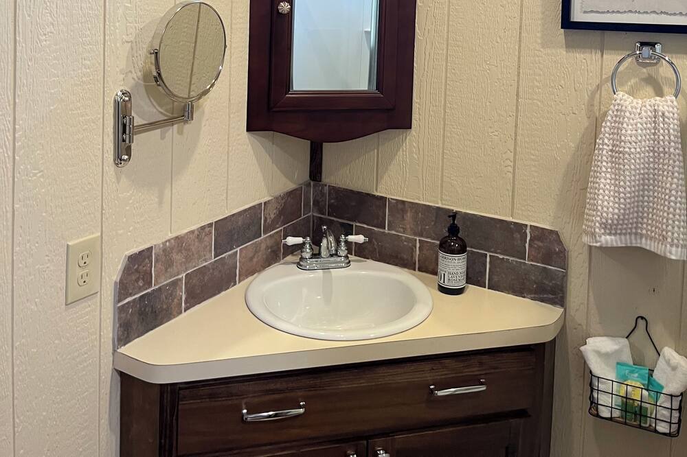 Photo of Bathroom in Wyldwood