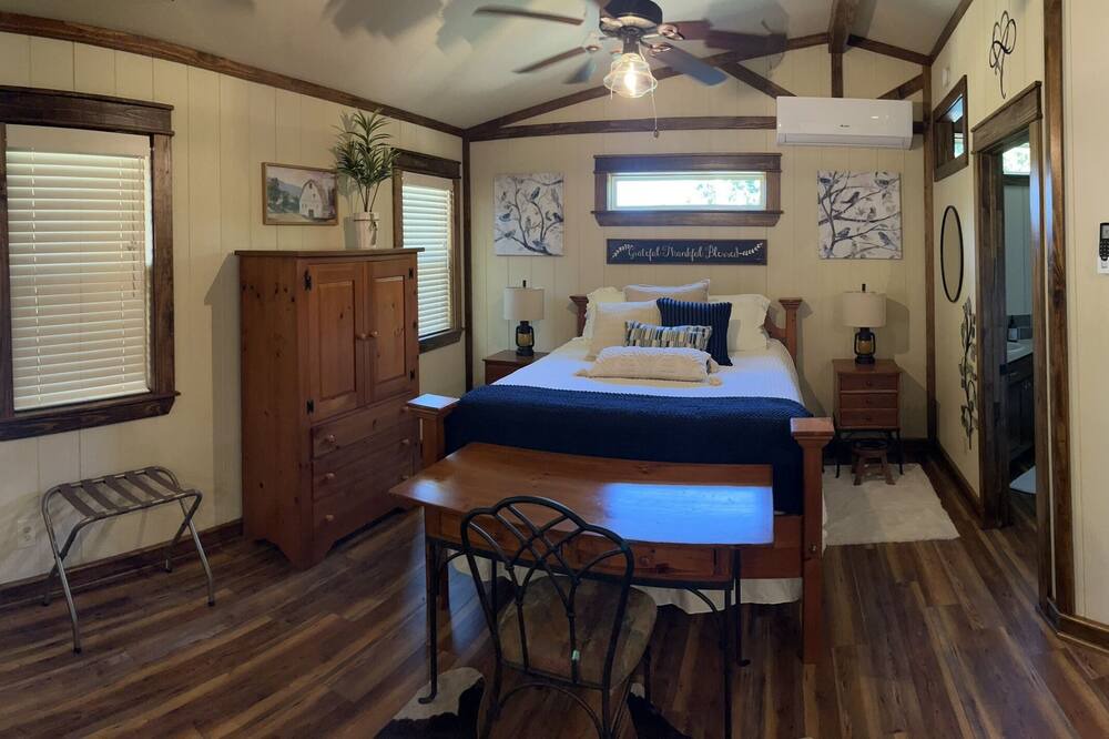 Photo of Bedroom in Wyldwood
