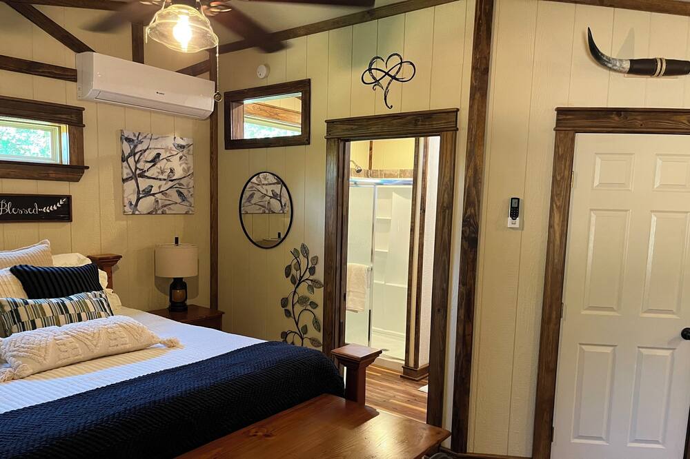 Photo of Bedroom in Wyldwood