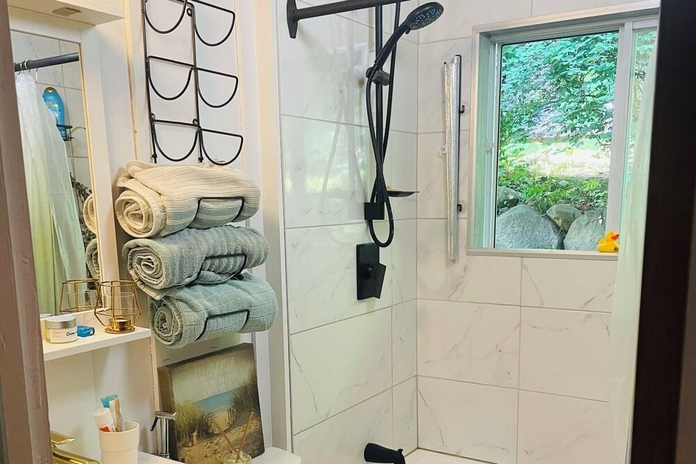 Photo of Bathroom in St-Adolphe-d'Howard