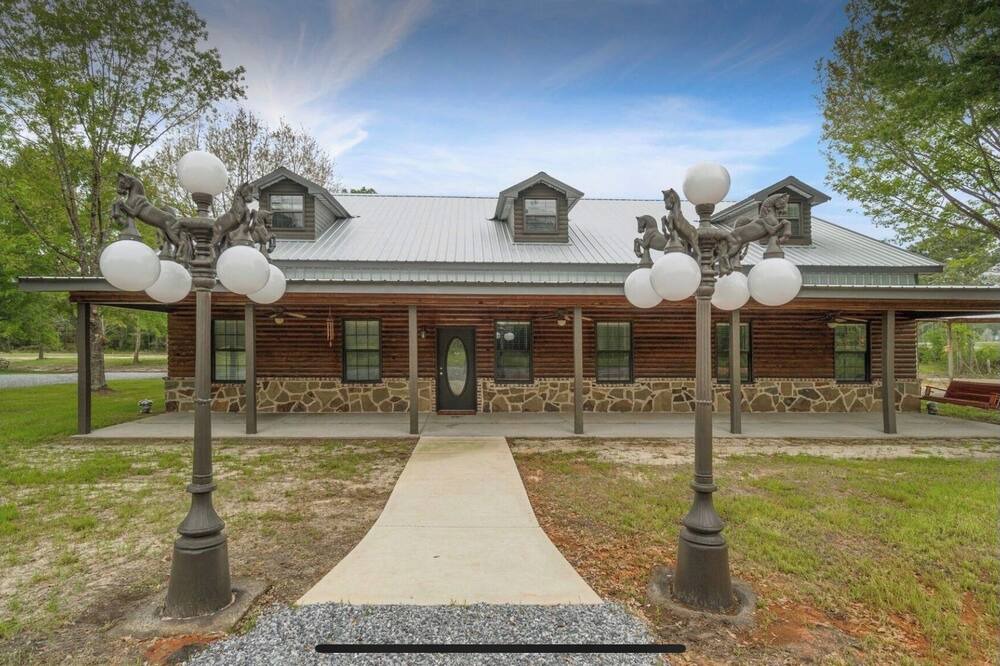 Photo of Outdoor in Eastabuchie
