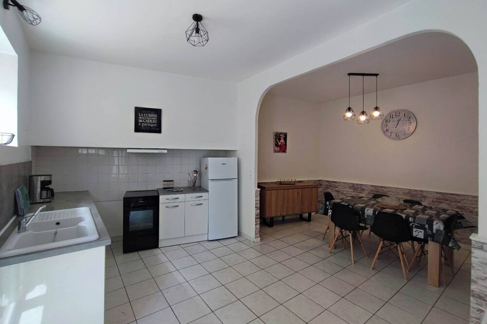 Photo of Kitchen in Tuchan