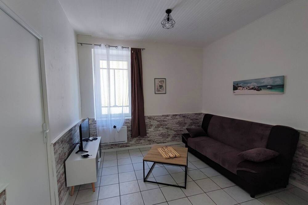 Photo of Livingroom in Tuchan