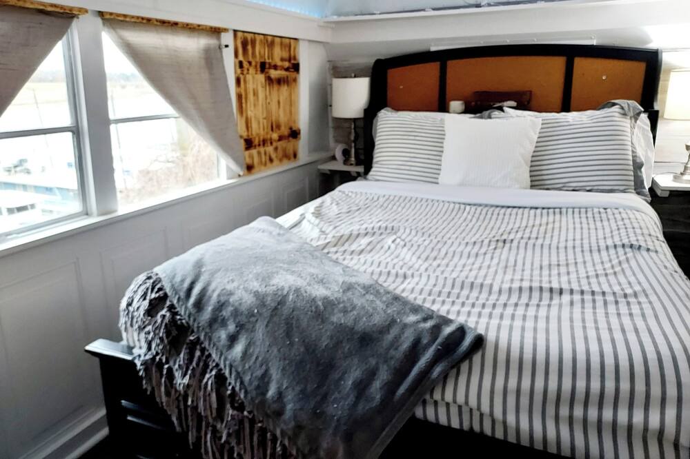Photo of Bedroom in West Monroe
