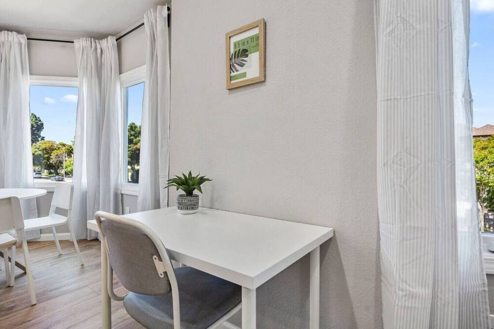 Photo of Others in West Oakland