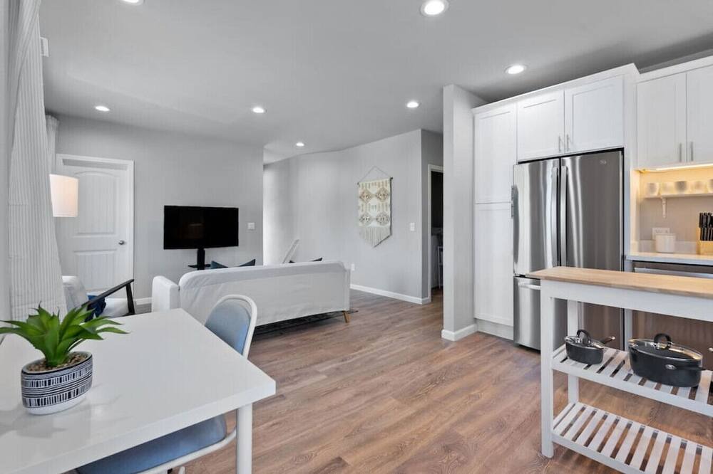 Photo of Others in West Oakland