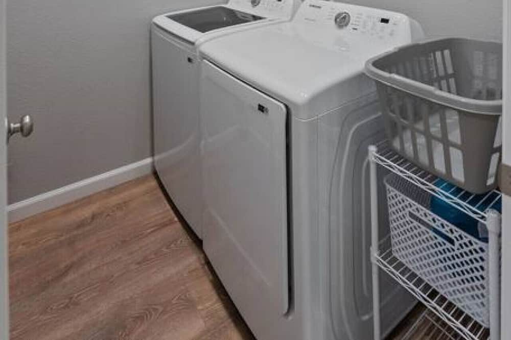 Photo of Others in West Oakland