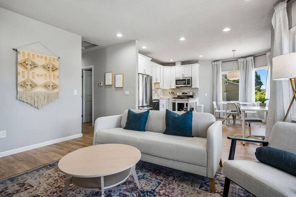 Photo of Others in West Oakland