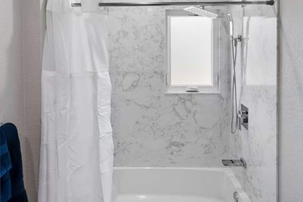 Photo of Others in West Oakland