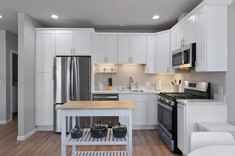 Photo of Others in West Oakland