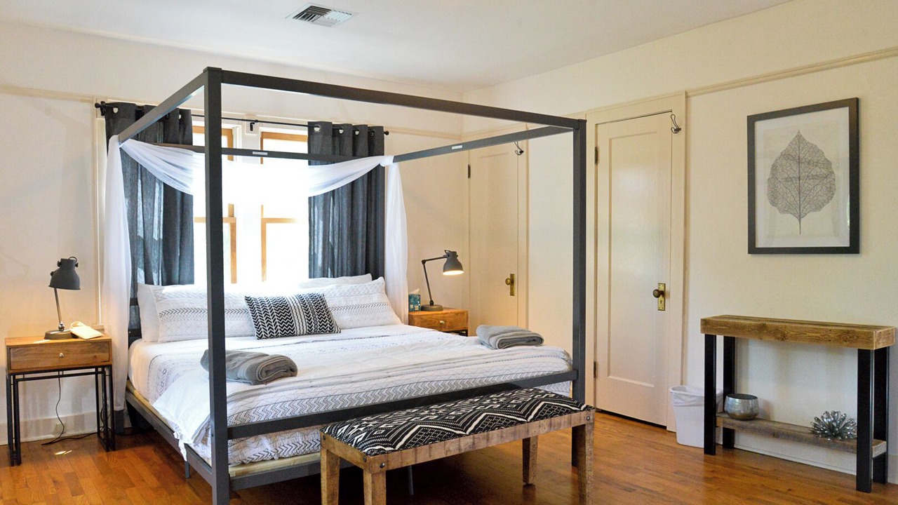 Photo of Bedroom in Whiteaker