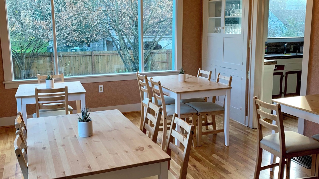 Photo of Livingroom in Whiteaker