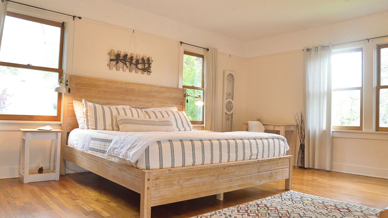 Photo of Bedroom in Whiteaker