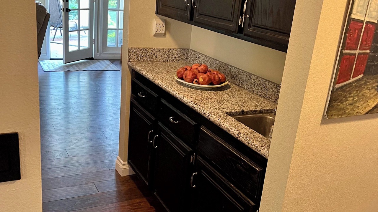 Photo of Kitchen in Newhall