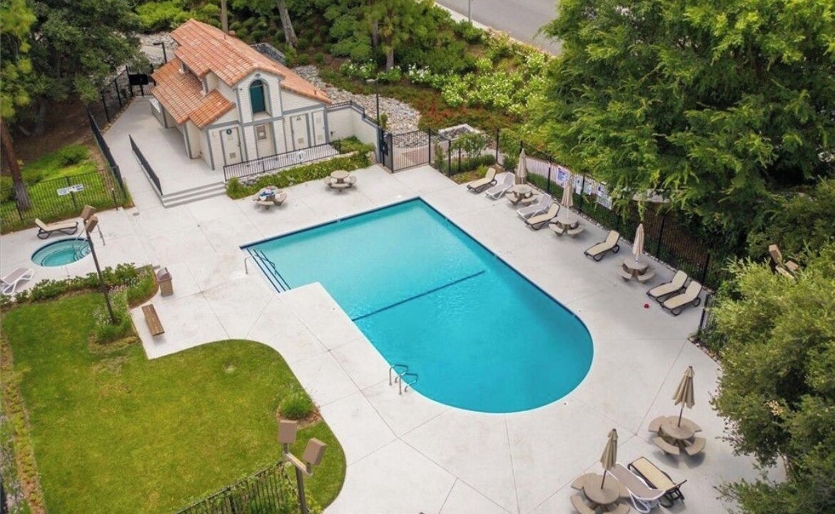 Photo of Outdoor in Newhall