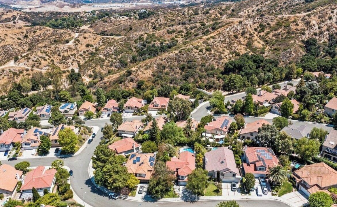 Photo of Outdoor in Newhall