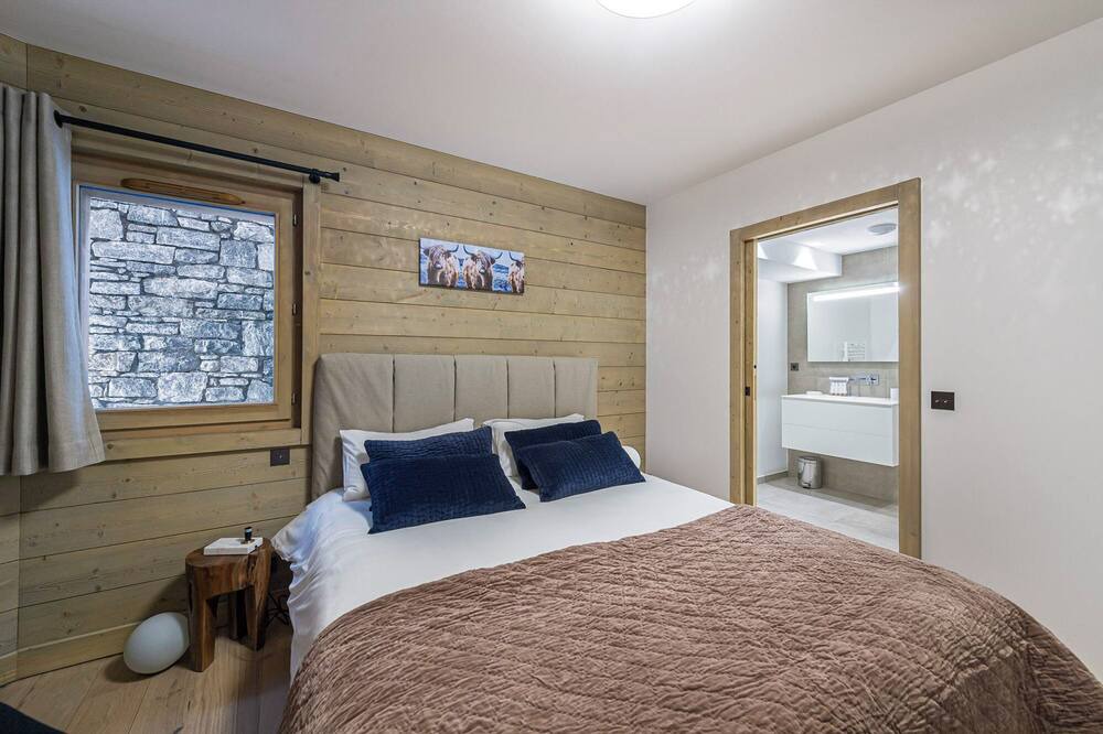 Photo of Bedroom in Meribel